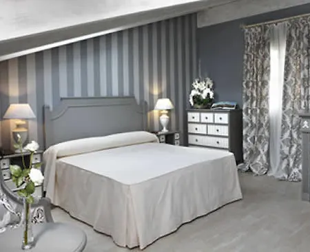 Marques De La Ensenada 5*