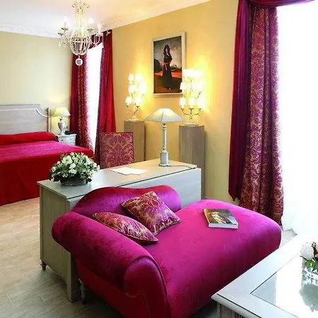 Hotell Marques De La Ensenada 5*