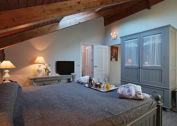 Marques De La Ensenada 5*