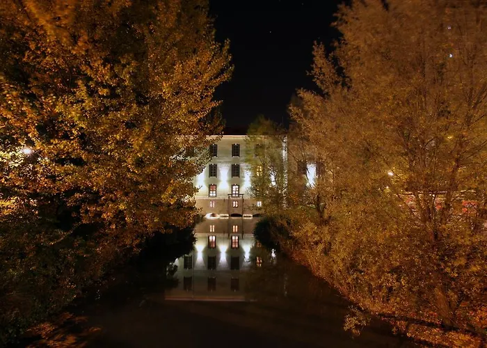 호텔 Marques De La Ensenada 5*