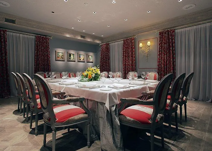 Marques De La Ensenada 5*