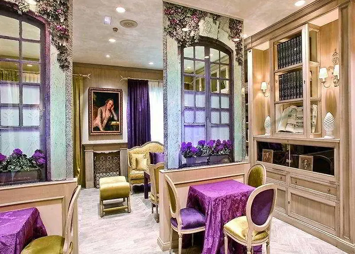 Marques De La Ensenada 호텔 5*