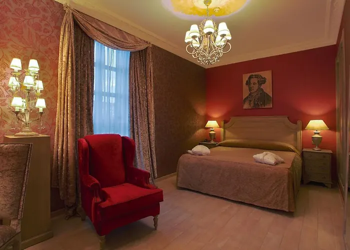 Marques De La Ensenada Hotel